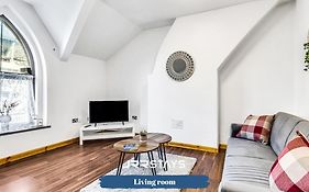 Cardiff - Quirky 1 Bedroom, Sleeps 3, Wi-Fi - Jrr Stays